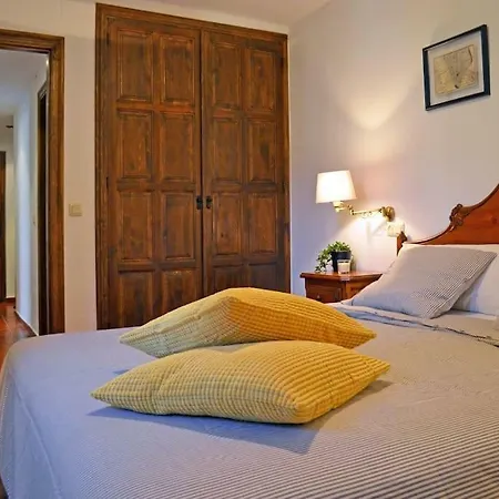 Portal Del Agua 아파트 아바라신