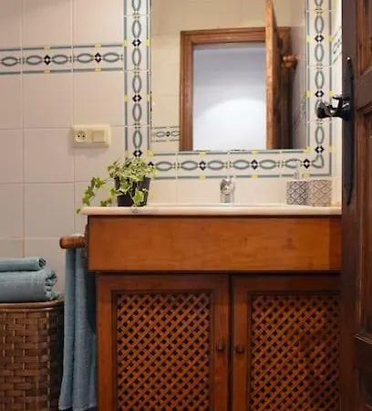 Portal Del Agua 아파트 아바라신