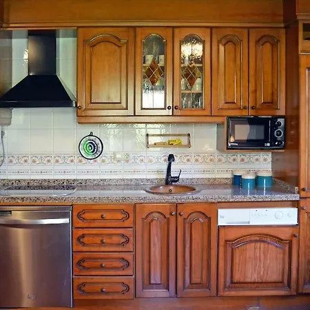 Portal Del Agua 아바라신